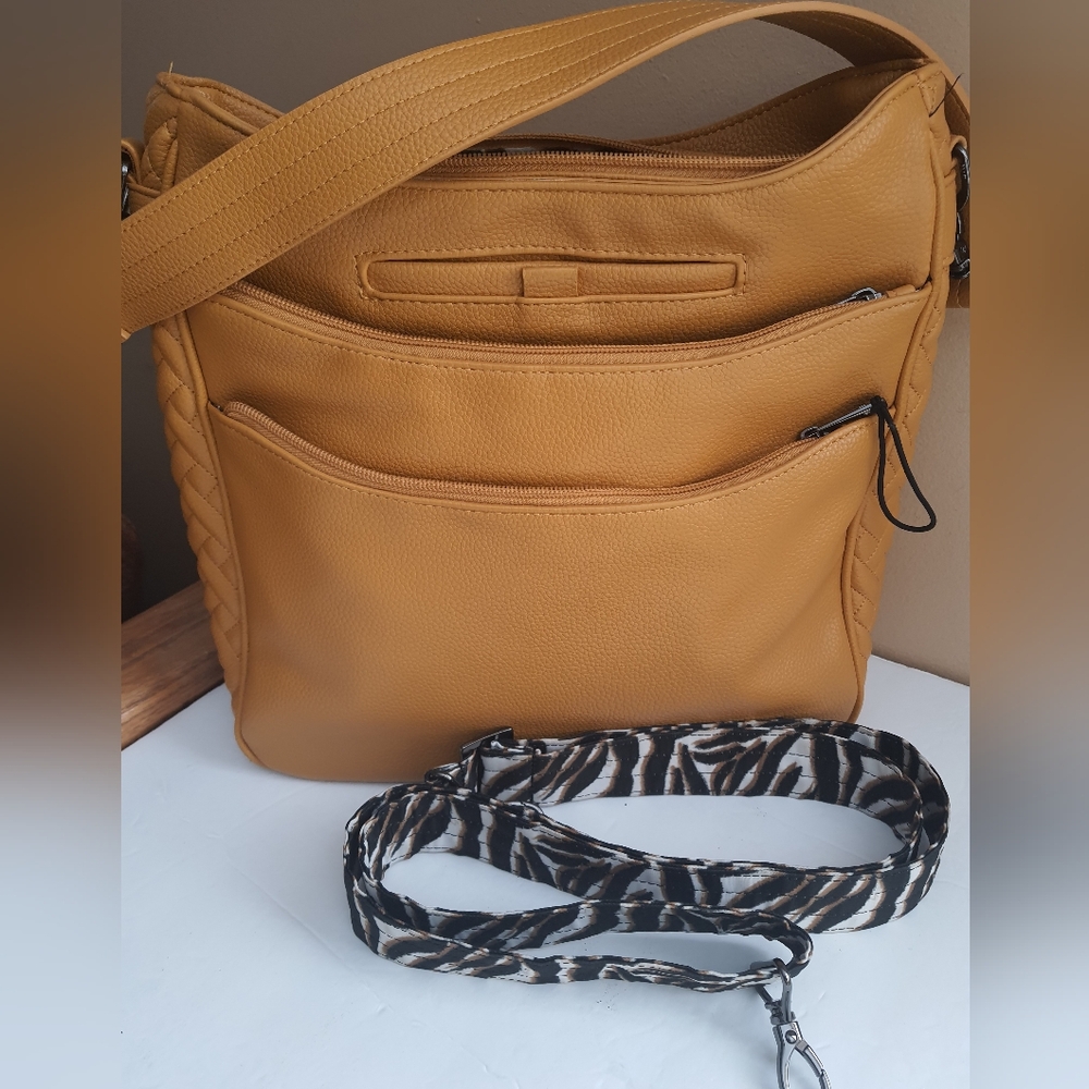 Lug Cable Car Bag